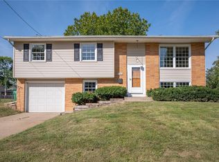 4312 69th St, Urbandale, IA 50322