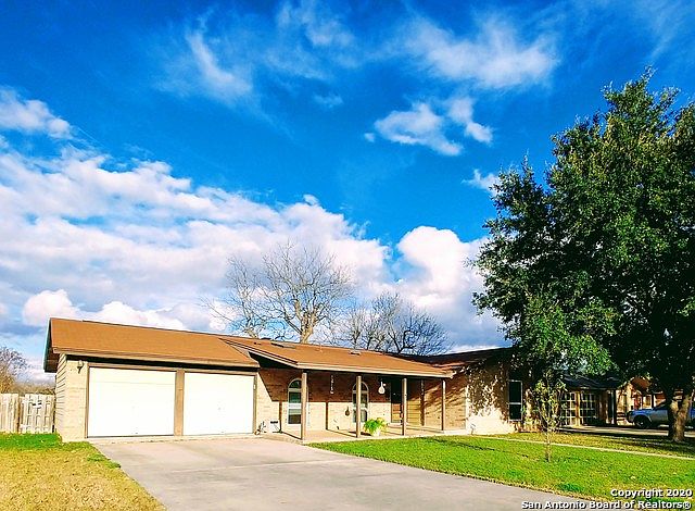 1st image of 177 Valley Oak Dr