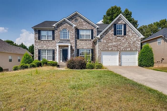 1st image of 432 Leggett Oaks Ln