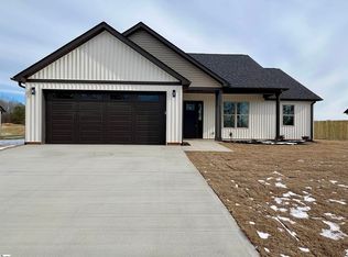 519 Bill Lattimore Rd, Chesnee, SC 29323