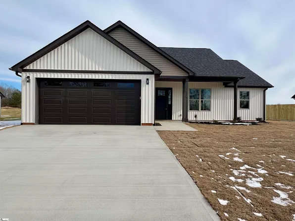 519 Bill Lattimore Rd, Chesnee, SC 29323