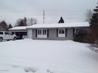 6728 Rix St SE, Ada, MI 49301