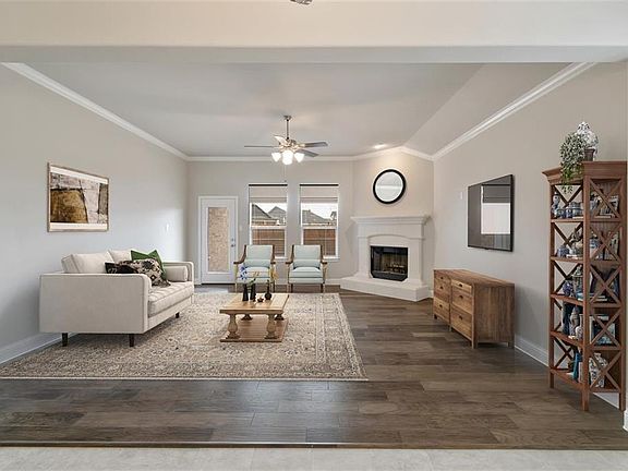 2nd image of 608 Washington Ave