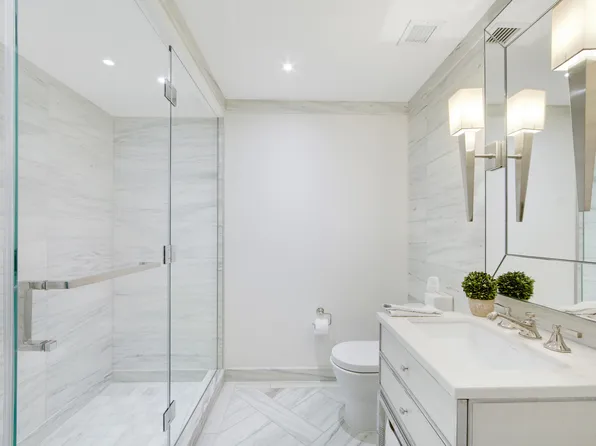 212 Warren Street image 11 of 14