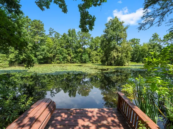 422 Nursery Rd, Spring, TX 77380