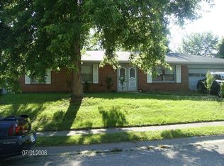909 Brookwood Dr, Trenton, OH