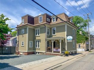 353 Spring St, Newport, RI 02840