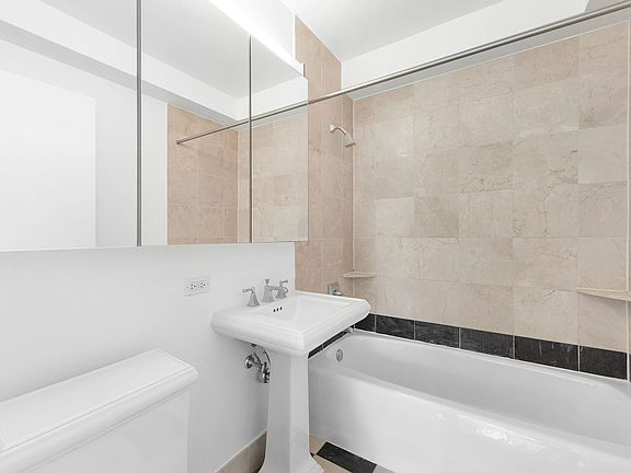 4th image of 211 N End Ave APT 6N