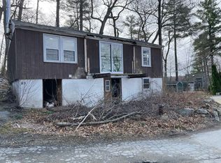 83 Webster Ave, Pelham, NH 03076