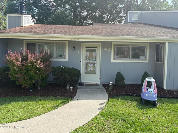 142 Quarterdeck, New Bern, NC 28562