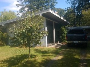 916 Walker Ave, Oak Harbor, WA 98277