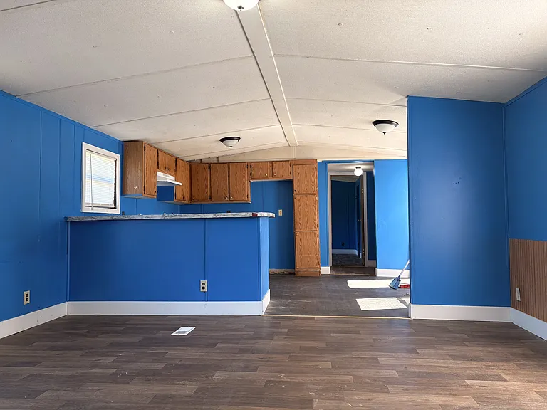 1441 Knowlton Rd — Photo 8