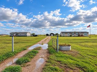 8832 N Us Highway 69, Celeste, TX 75423