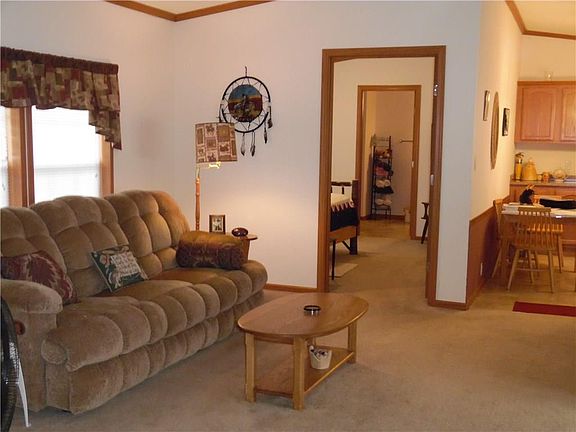 4th image of 1271 Schamus Dr