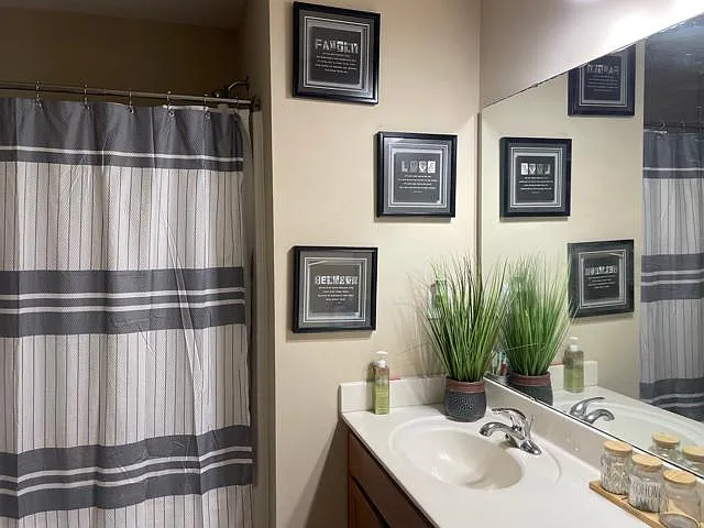 1307 Garden Stone Dr — Photo 16