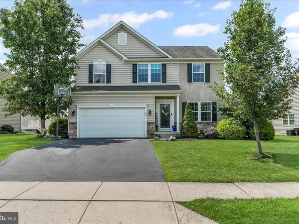 127 Chalet Rd, Gilbertsville, PA 19525