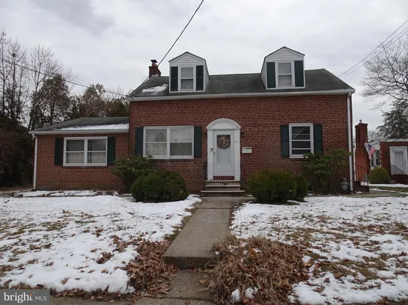 27 W 7th St, New Castle, DE 19720