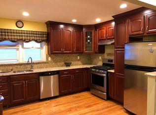 405 Ogorman Ave, Staten Island, NY 10308