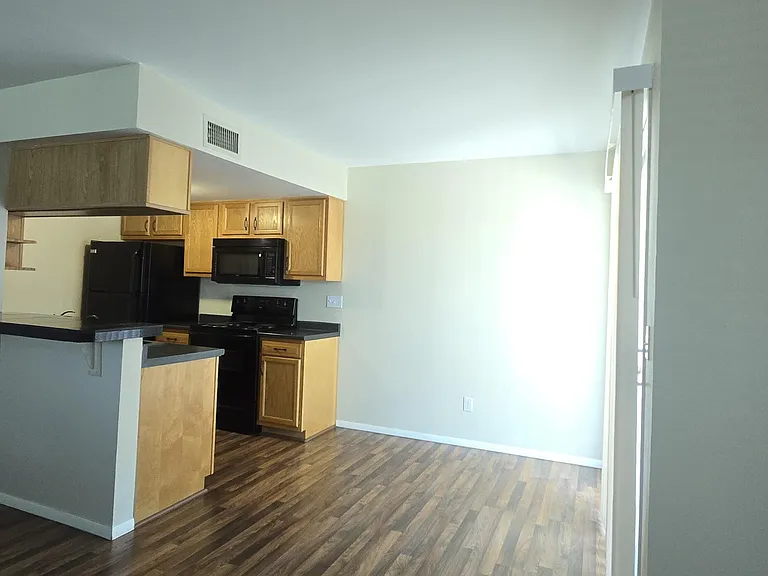 14236 N Oakwood Ln — Photo 6