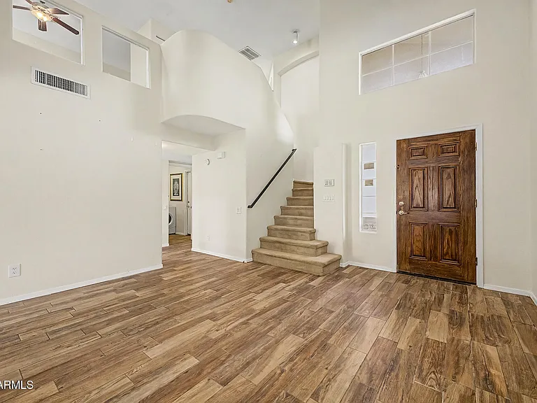 2155 W Olla Ave — Photo 5