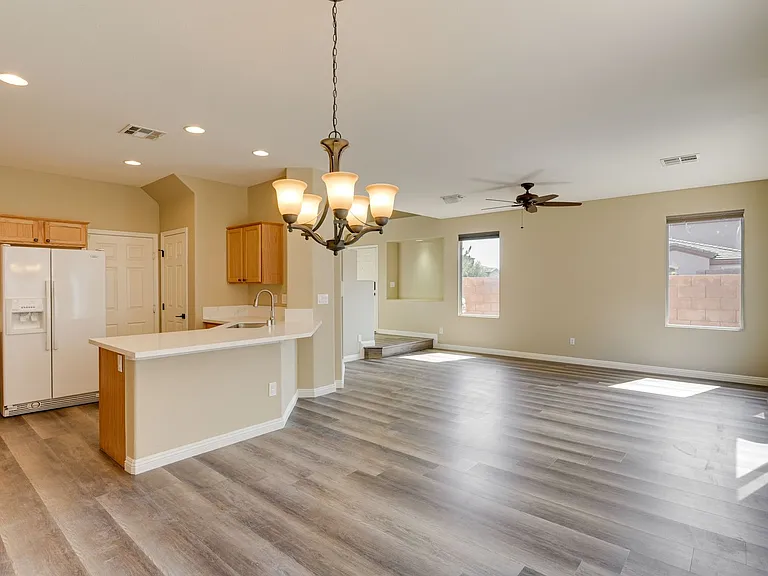 703 Principle Point Ave — Photo 7