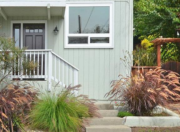 2nd image of 533 Monterey Dr