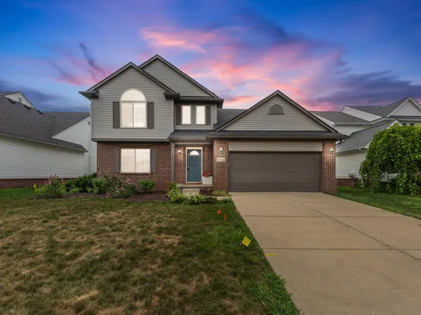 7734 Greene Farm Dr, Ypsilanti, MI 48197