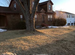 5 Stuart St, Winslow, ME 04901