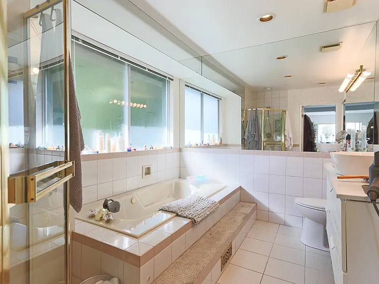4591 Woodgreen Dr — Photo 12