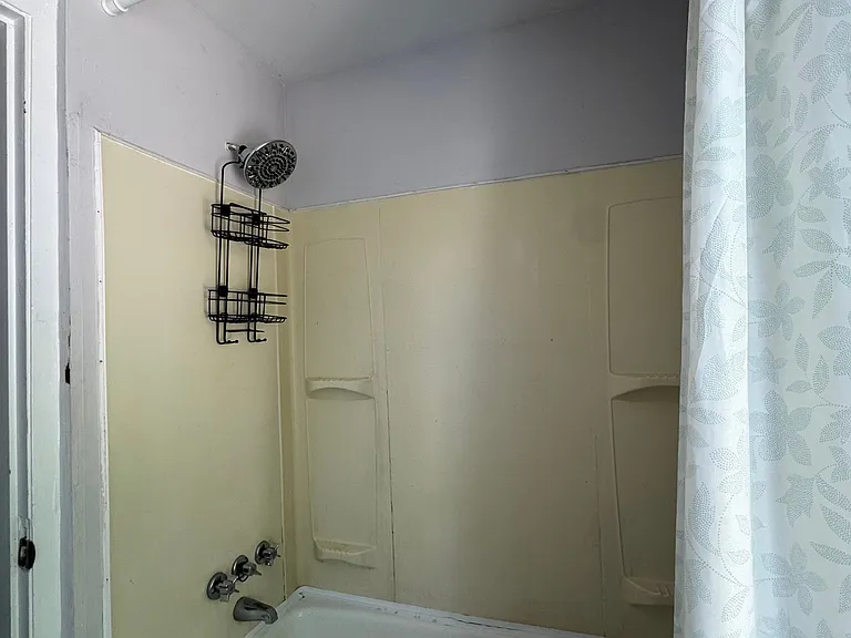 72 Pier St #2 — Photo 11