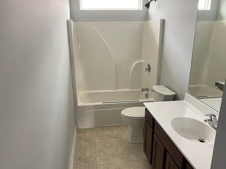 406 Gianna Ln — Photo 14