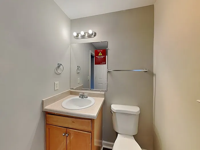 854 N Grand Ave NW — Photo 11
