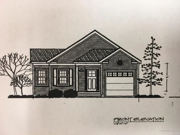 18 Greenfield Dr, Westbrook, ME 04092