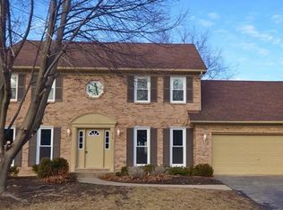 215 Lombardy Ln, Oswego, IL