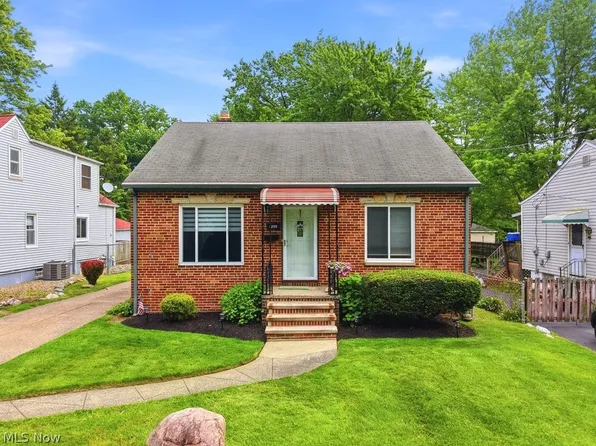 4209 Clague Rd, North Olmsted, OH 44070