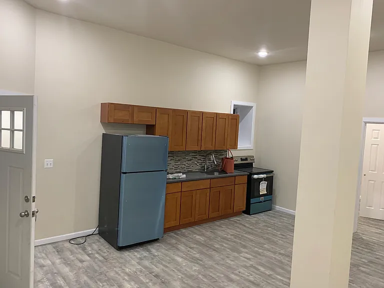 4832 Longshore Ave #1 — Photo 10