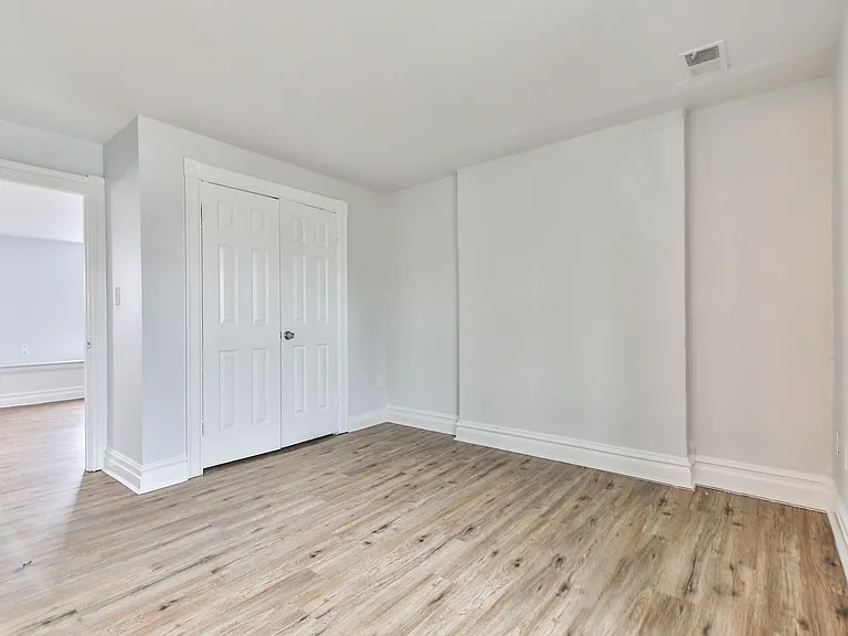 39 N 11th St — Photo 11