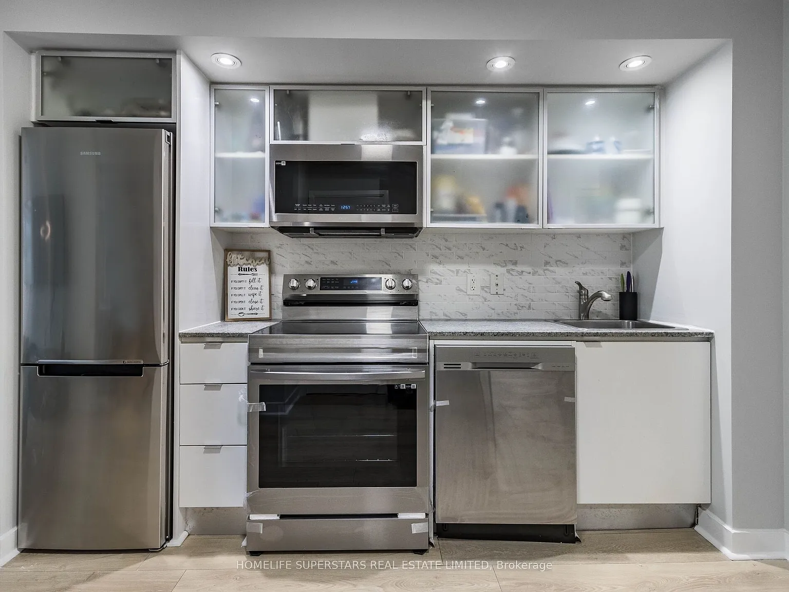 2 bed, $2,300 — Photo 4