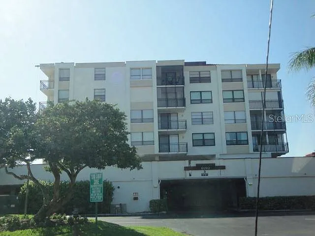 6180 Sun Blvd #115 — Photo 2