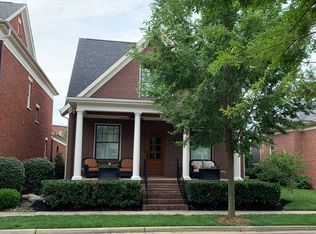 9416 Hobblebush St, Prospect, KY 40059