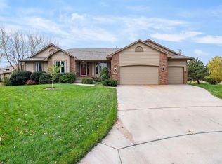 205 S Breezy Pointe Ct, Wichita, KS 67235
