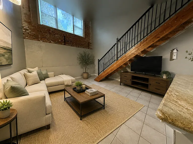 1302 W Cumberland Street — Photo 26