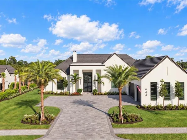 944 Chimney Rock RD, NAPLES, FL 34120
