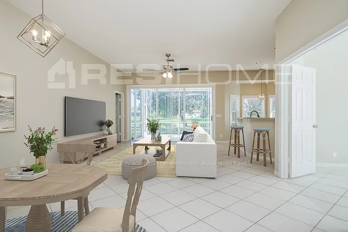3589 Old Lighthouse Cir — Photo 4