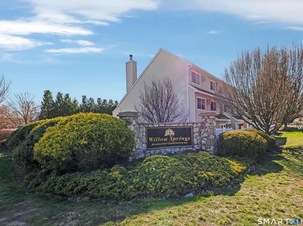 73 Willow Spgs #73, New Milford, CT 06776
