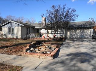 22949 Arminta St, Canoga Park, CA 91304