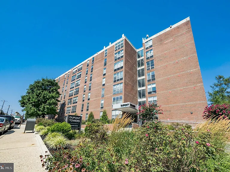 6100 Henry Ave #5B — Photo 1