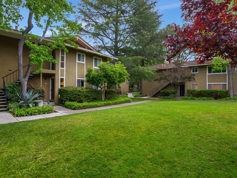 1st image of 420 Alberto Way Unit 29