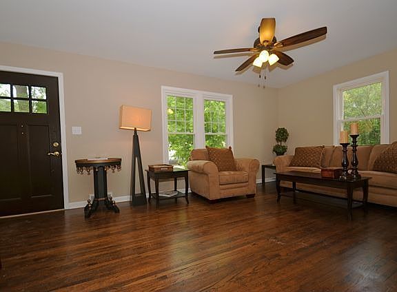 5th image of 886 Lafond Ave