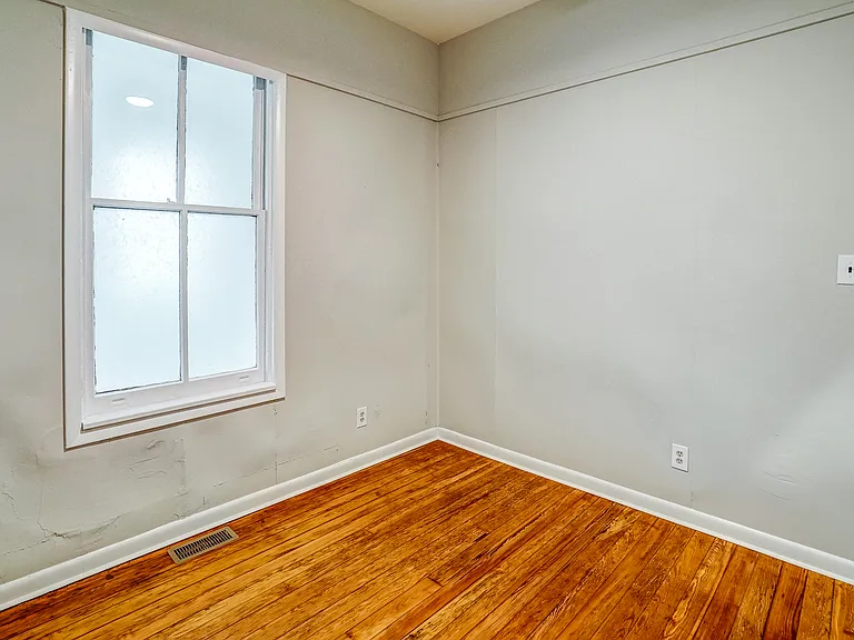 5 N Colonial Ave #1 — Photo 25